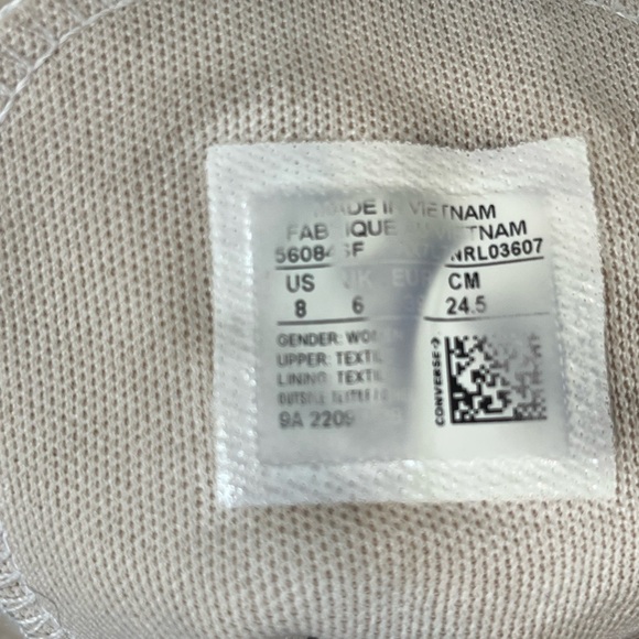 Converse White Canvas Sneakers - Picture 7 of 7